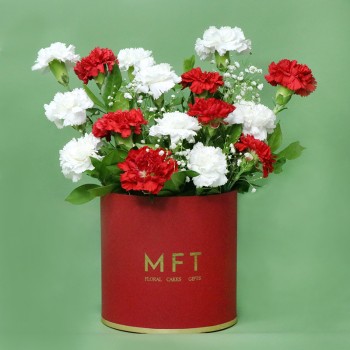 Elegant Carnation Luxury Box