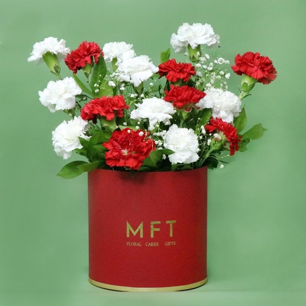 Elegant Carnation Luxury Box