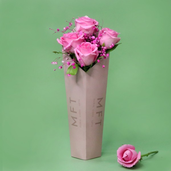 Elegant Pink Roses Sleeve