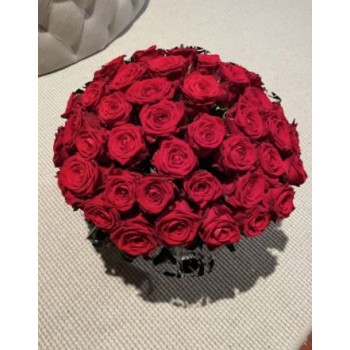 50 Roses Hat Box Luxury 100