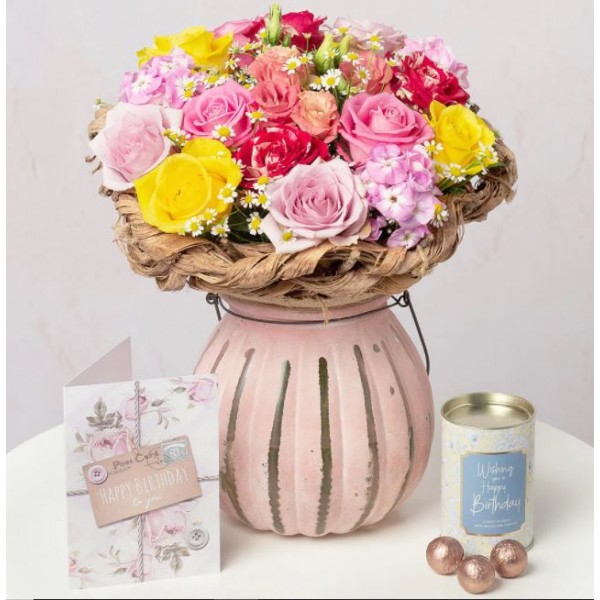 Sweet Roses Birthday Gift