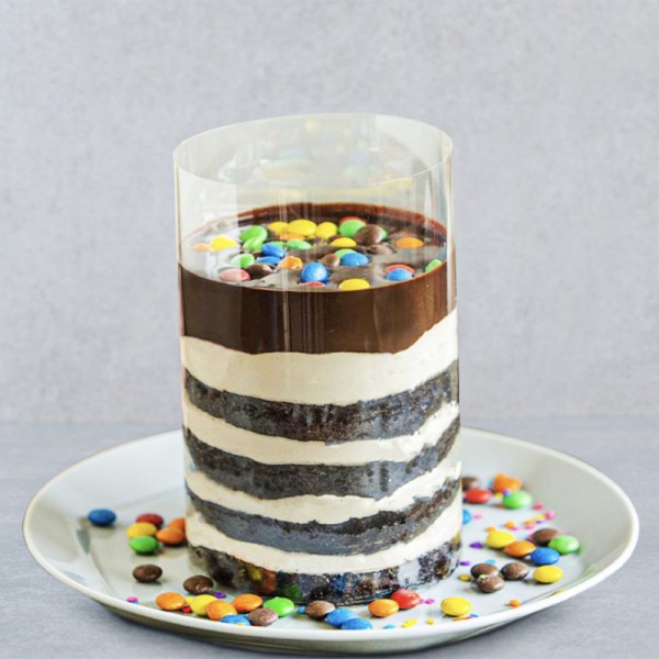 Chocolate Round Pull Me Up Cake, For Birthday Parties, Packaging Type: Box