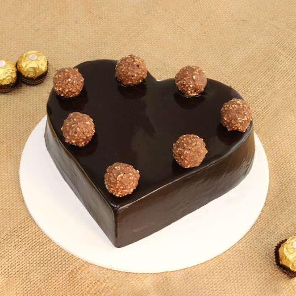 Hazelnut Ferrero Heart Cake