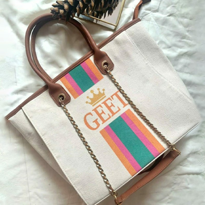 Fascinating Custom Tote Bags AW1