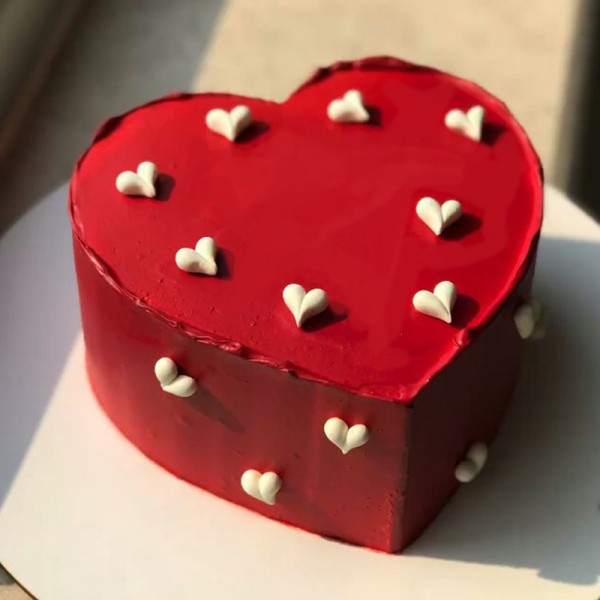 Velvet Heart Cake