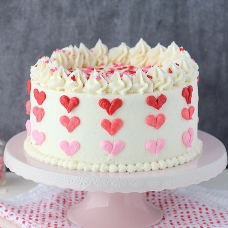 White and Red Love Cake