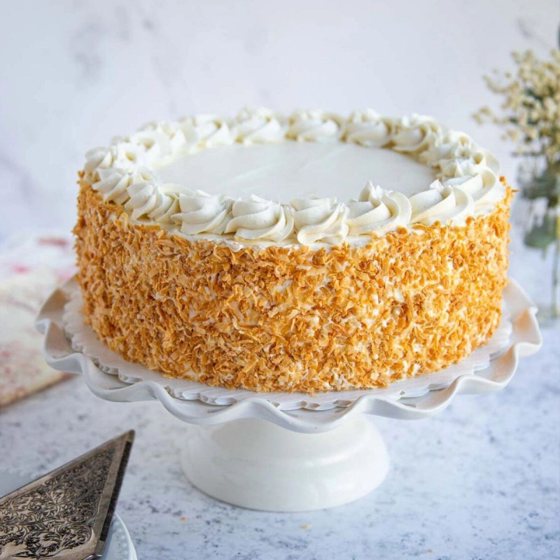 Half Kg Eggless Butterscotch Cake