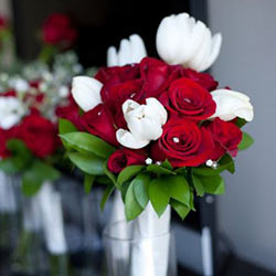 Send Valentine Multi Days Flowers & Gifts Online