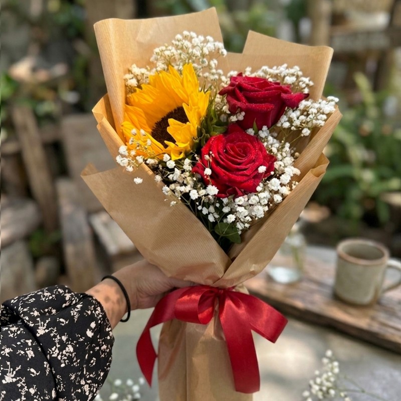 Sunflower Roses Bouquet
