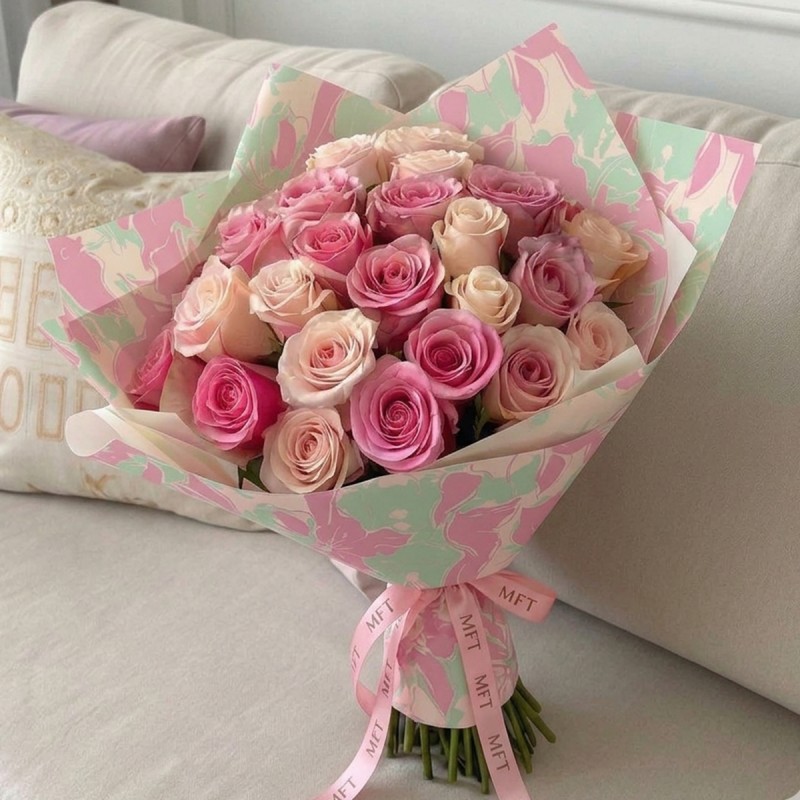 Pink Roses Bouquet for Her