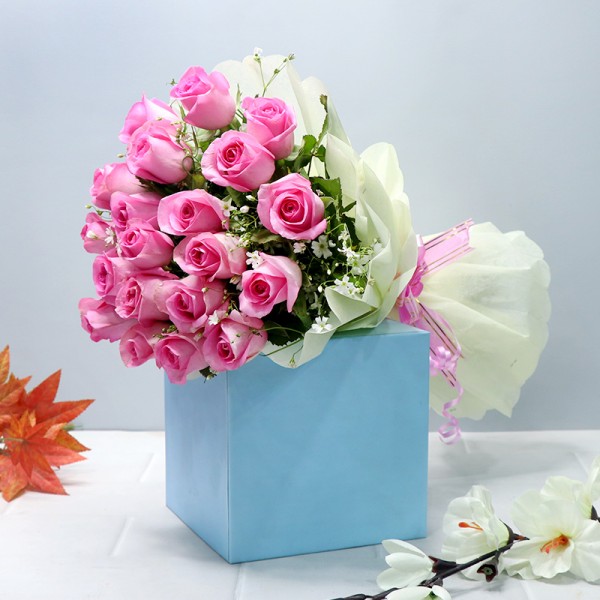 20 Pink Roses Bunch
