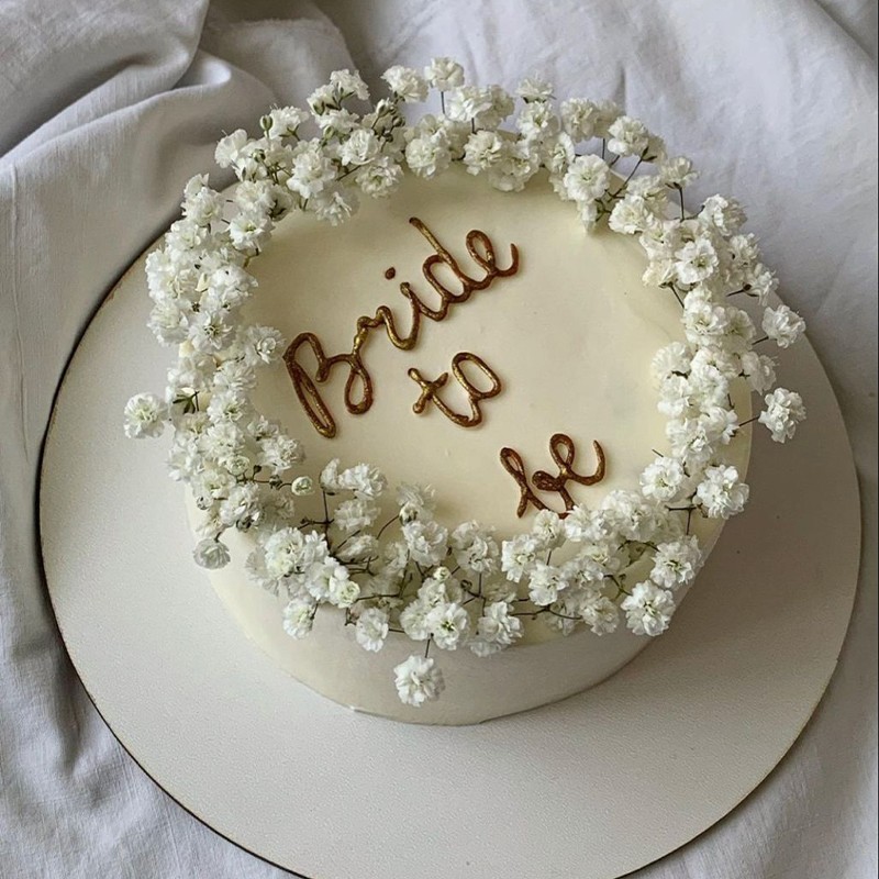 Bride To Be cake