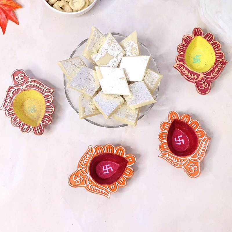 Traditions N Trinkets Treasures