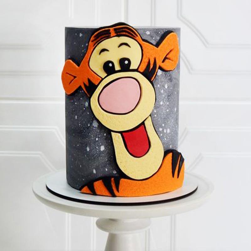 Tigger Theme Cake