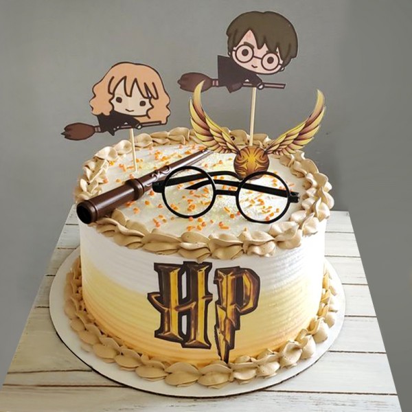 Harry Potter Theme Cake