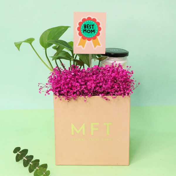 Signature Hamper for Mom