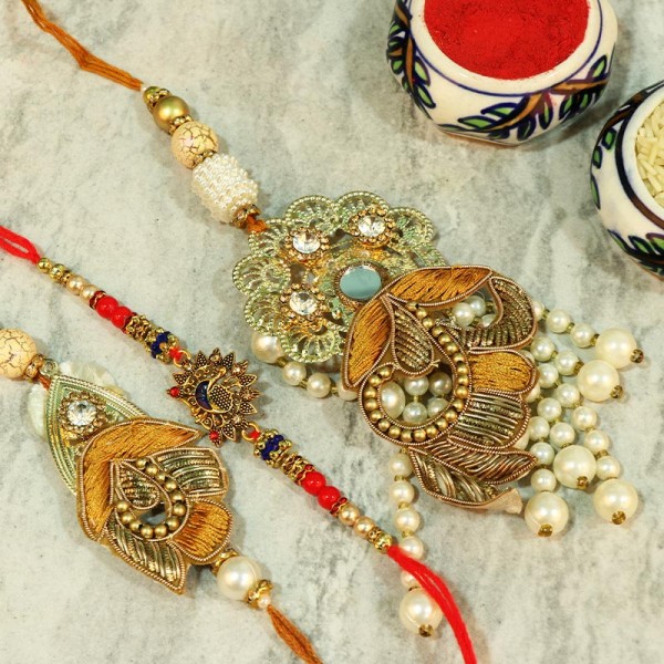 Bewitching Rakhis for Family