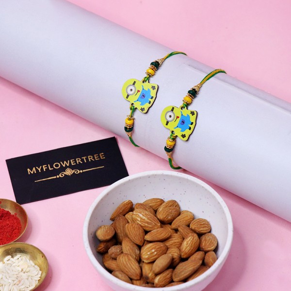 Amusing Almonds N Minion Lumba Set